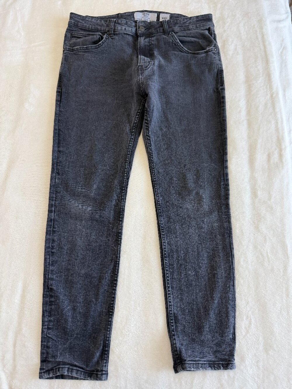Bershka Skinny Gray Wash Jeans Women's US 34 High Rise Stretch Denim